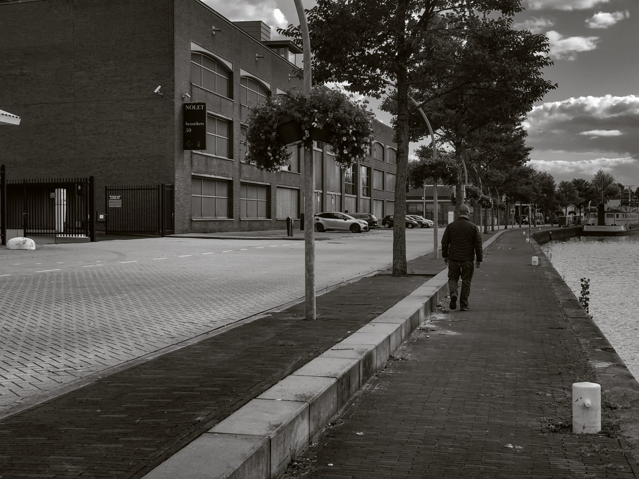 OPEN Rotterdam: Khalid Amakran gaat terug naar Schiedam: met fotografie als wapen vertelt hij het juiste verhaal